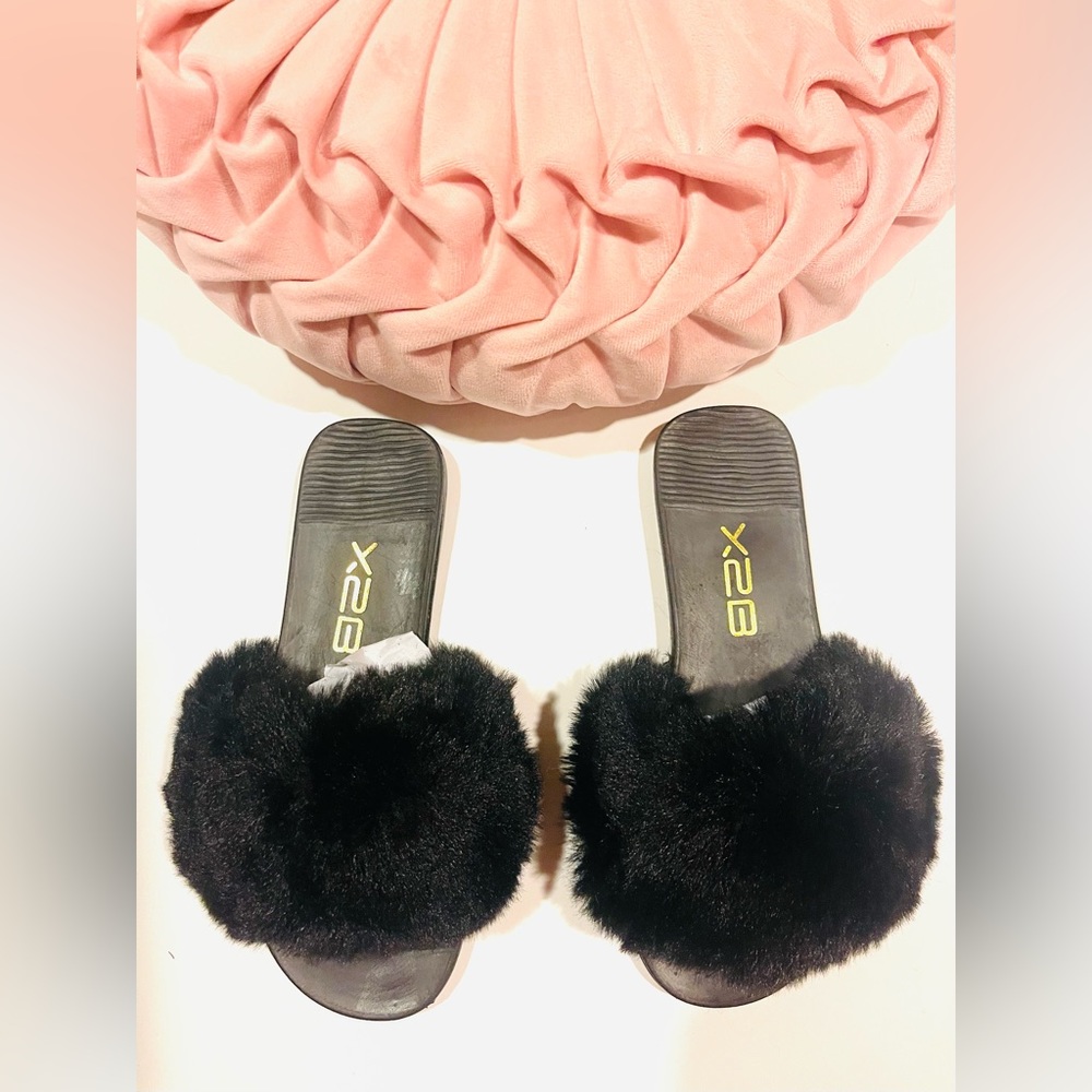 Fuzzy Black Slippers, Slides